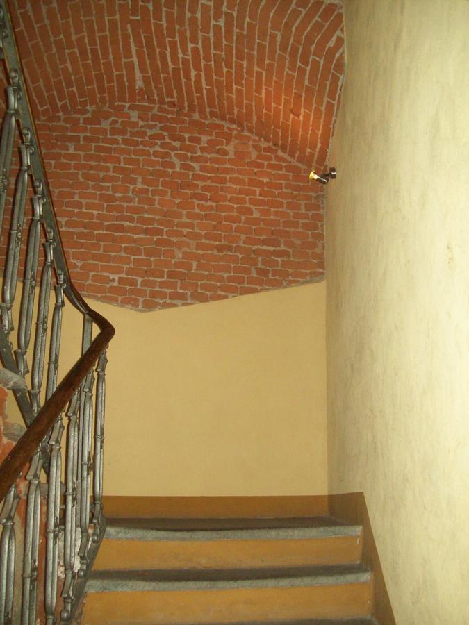 Hotel Excalibur Revello Extérieur photo